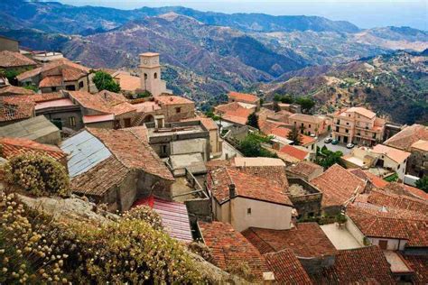 Calabria Mediterranea — 9 Stunning Medieval Perched Villages in ...