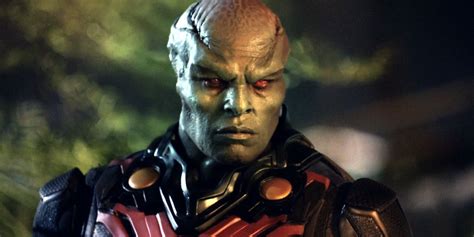 Supergirl Producer: Martian Manhunter 'Almost Too Powerful'