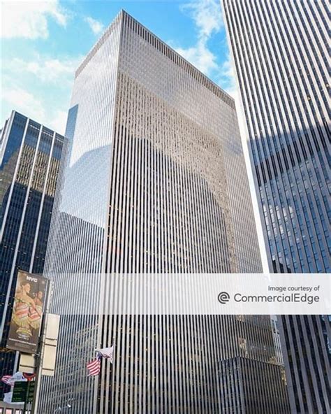 1211 Avenue of the Americas, New York, NY 10036 | CommercialCafe.com