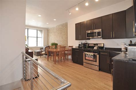 Wicker Park Apartments Gallery