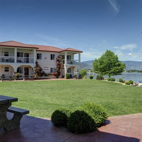 Hotels & Resorts - Destination Osoyoos