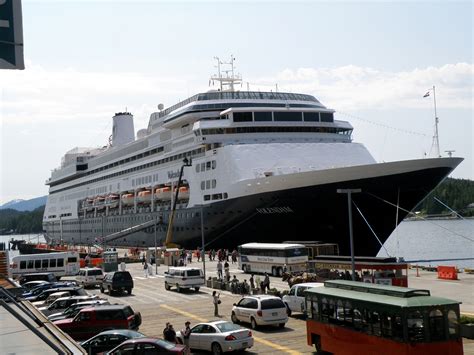 Master Marf: Cruise Ship Watch: Volendam