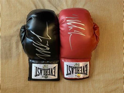 Boxing - Mike Tyson - Boxing gloves - Catawiki