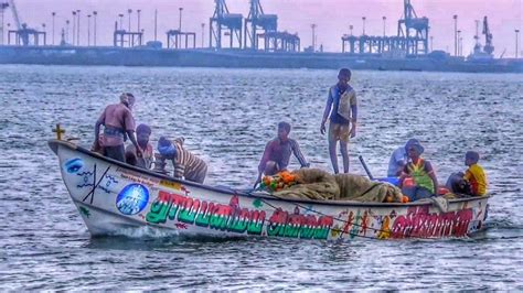 Thoothukudi harbour beach - YouTube