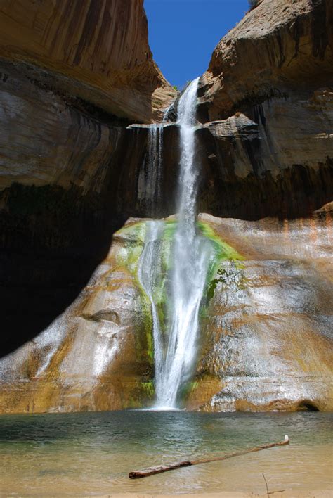 Trails Trekker: Lower Calf Creek Falls