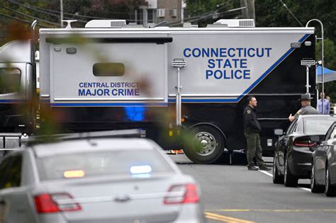 Community mourns death of 2 Bristol, Connecticut police officers killed in line of duty ...