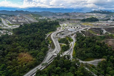 First Quantum’s Flagship Copper Mine Wins Approval in Panama - Bloomberg