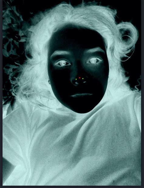 Stare at the red dot for 30 seconds then look at the ceiling and blink ...