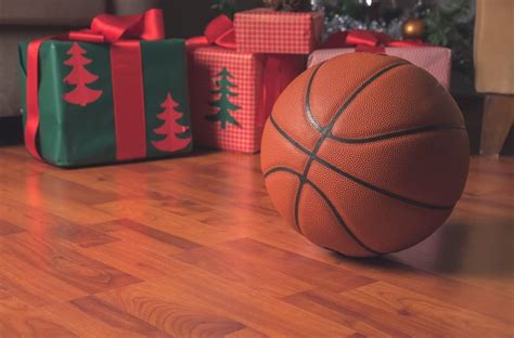 30 Best Gifts For Basketball Lovers: Gift Ideas For Players & Fans