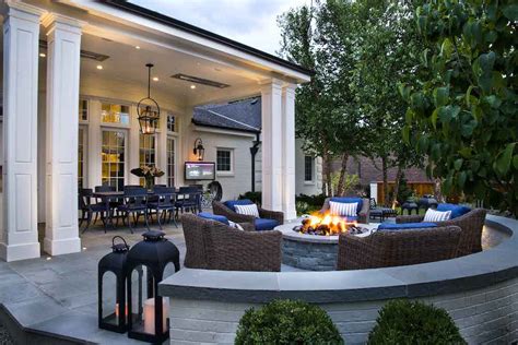 Create the Ultimate Outdoor Entertaining and Gathering Space - Colorado Homes & Lifestyles