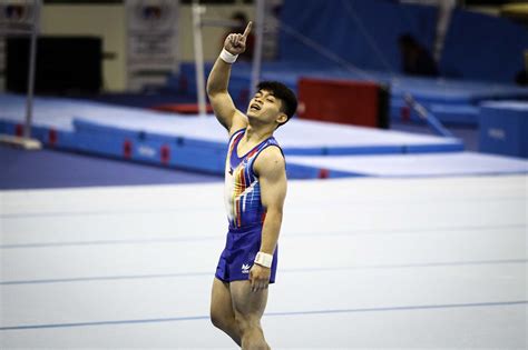 Carlos Yulo rules signature floor exercise event for 2nd gold