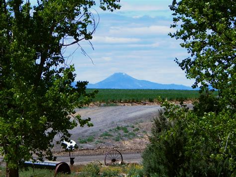 Glacier Peak Volcano | Cascade Mountains - farmyard view Hig… | Flickr