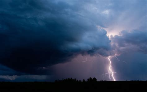 Gauteng roaring with thunderstorms | Roodepoort Record