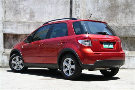 Review: 2012 Suzuki SX4 Crossover | CarGuide.PH | Philippine Car News ...