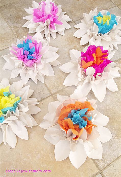 Newsprint Paper Flowers With Crepe Paper Center Tutorial - creative jewish mom