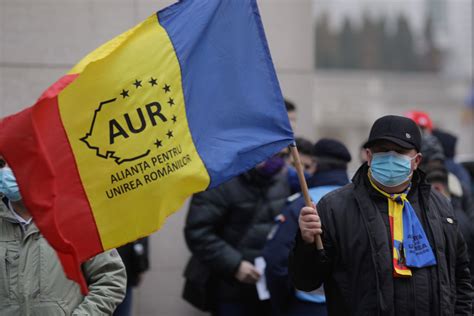 RO radical party AUR takes deep plunge in polls | Romania Insider