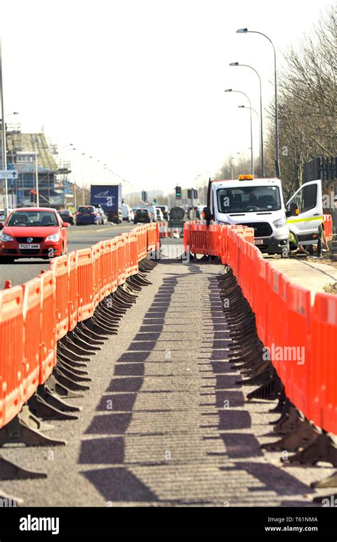 Roadworks on busy dual carriageway in urban area Stock Photo - Alamy