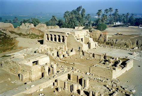 Dendera Temple complex - Wikipedia