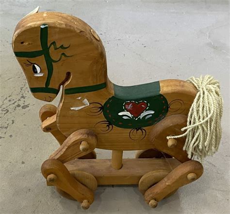 Wooden Horse Toy (0001)