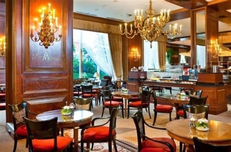 Intercontinental Vienna Hotel ***** gives a stylish air in the centre of the city