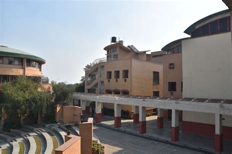 Sanskriti School