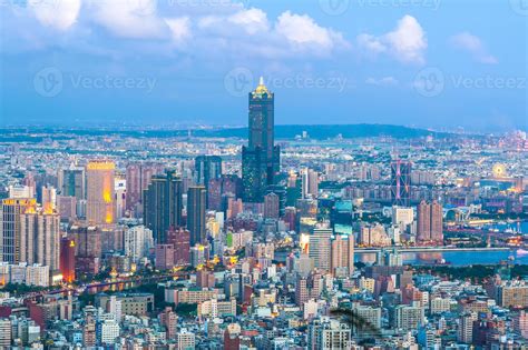 View of Kaohsiung city, Taiwan 2850717 Stock Photo at Vecteezy