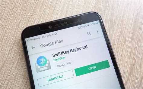 Microsoft's AI will be accessible in one click in Swiftkey, the virtual ...