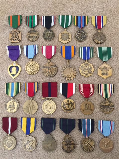 US Military Medals(24) on Mercari | Us military medals, Military ...