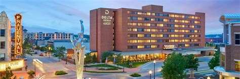 Hotel in Muskegon, MI | Delta Hotels Muskegon Downtown