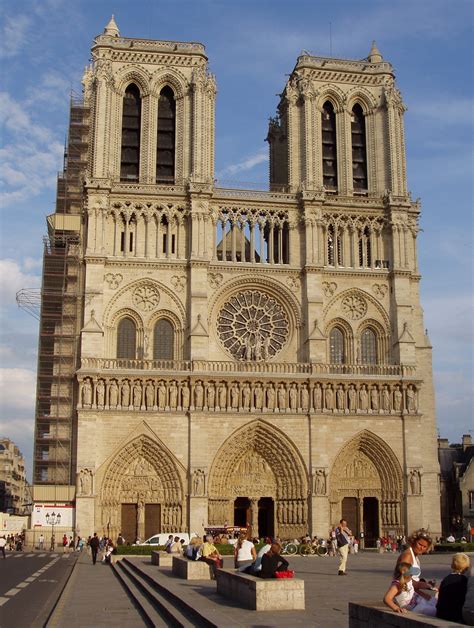 File:Notre Dame de Paris, front view, summer 2004..JPG - Wikipedia