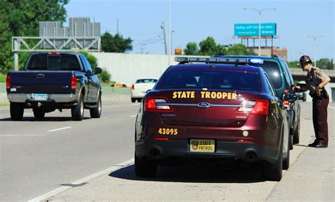 Minnesota State Patrol Stepping Up Red Light Enforcement