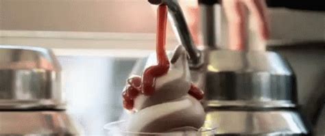 Ice Cream GIF - Icecream Caramel Sundae - Discover & Share GIFs