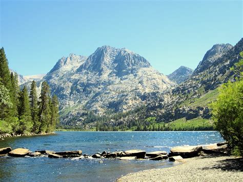 Photo: View from outlet of Silver Lake to Carson Peak