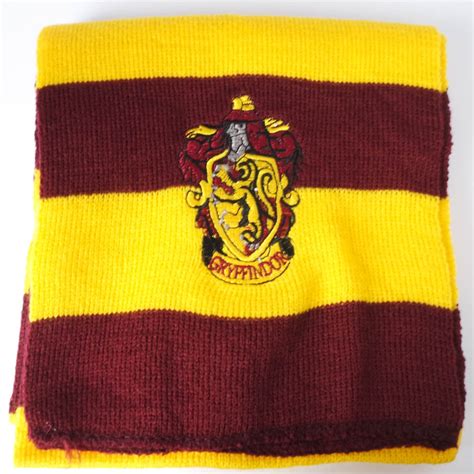 Home Products Hogwarts House Scarf