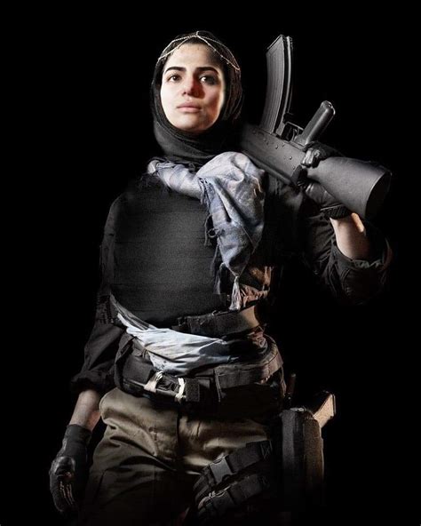 What do you think about Farah ? Personally, I want her in cod mobile [it's not like i'm simping ...