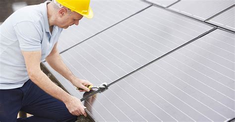 The 10 Best Solar Panel Repair Services Near Me (with Free Estimates)