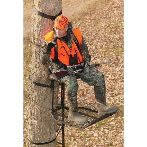 The Boss™ XL Hang - on Tree Stand from Big Game® Treestands - 167455, Hang On Tree Stands at ...