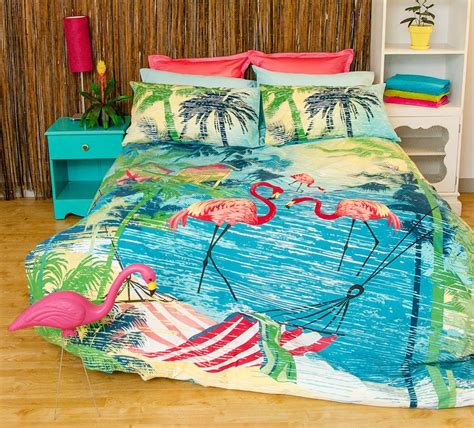 Flamingo bedding set perfect for anyone that loves famingos or a tropical bedroom theme Teen ...