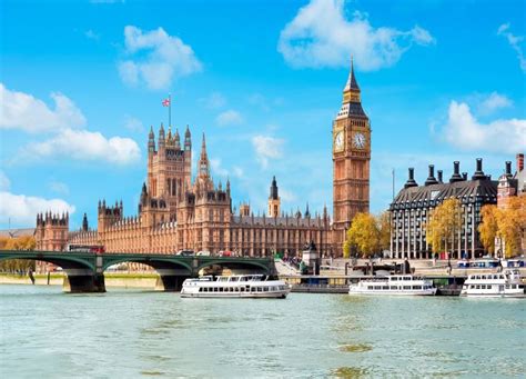 Thames River Sightseeing Tickets & Tips | Days Out