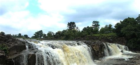 Best Waterfalls in Telangana