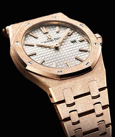 Audemars Piguet Royal Oak Frosted Gold - Time Transformed