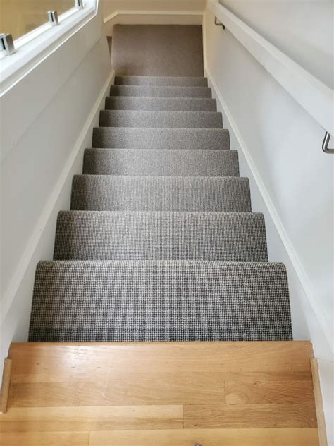 Carpet stairs installation – High Quality for a Fair Price | HIP Remodeling