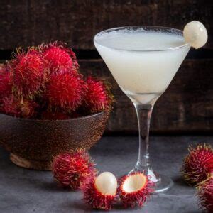 Tips and Recipes for Enjoying Rambutan - pinascuisine.com