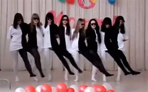 Optical Illusion Dance That Will Leave You Flabbergasted [VIDEO]