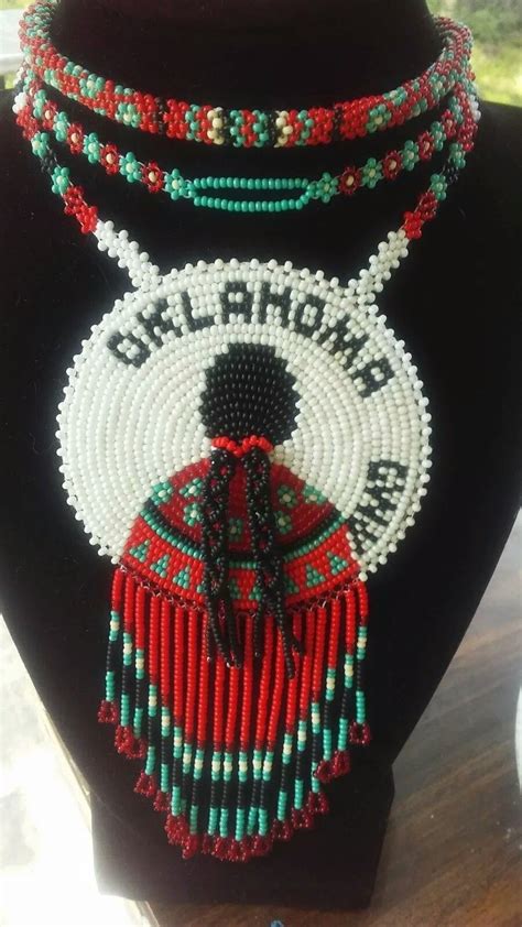 Native American indian * award winning* beaded necklace. CHEROKEE ...