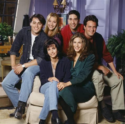 Friends Cast Ages: Discover The Current Ages Of Your Favorite Characters