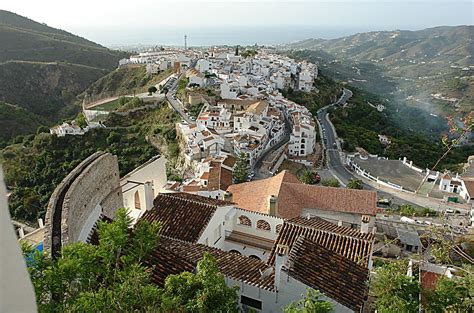 Frigiliana | This is the front view from every door and wind… | Flickr