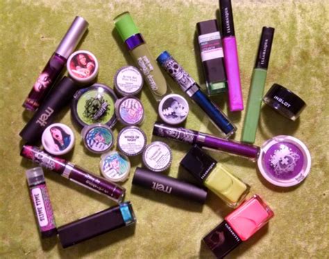 Alternative Makeup Brands: A Guide to Indie Cosmetics - Bellatory