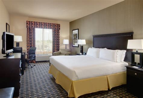 HOLIDAY INN EXPRESS & SUITES ENNIS, AN IHG HOTEL $139 ($̶1̶5̶2̶) - Updated 2023 Prices & Reviews ...