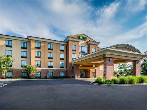 North East Hotel near Salisbury, MD | Holiday Inn Express & Suites North East